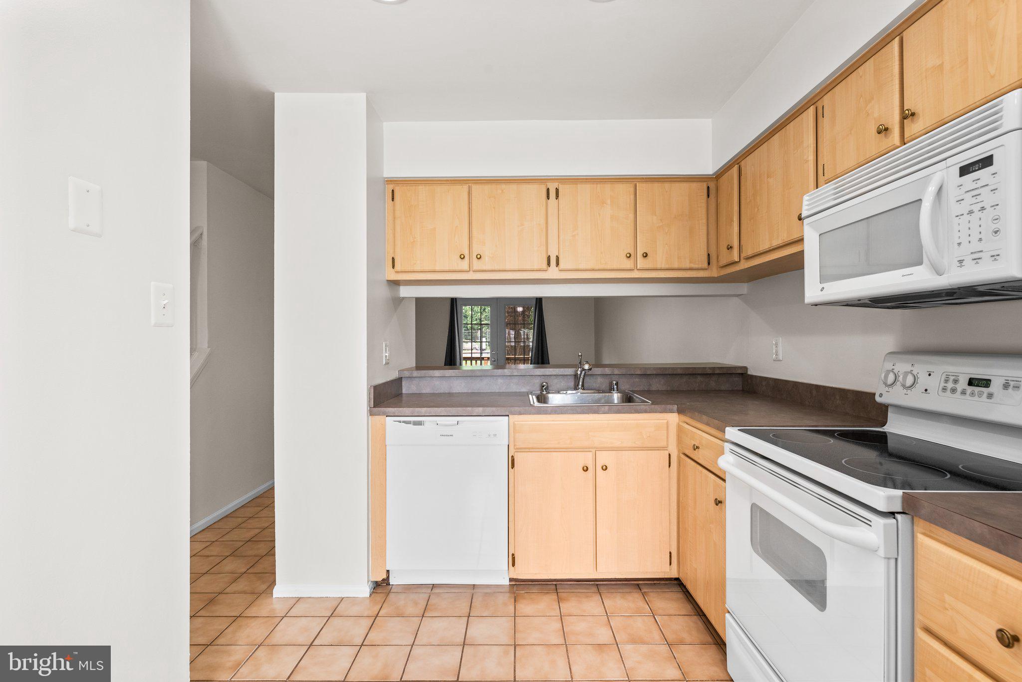 6632 DUCKETTS LANE 27-8