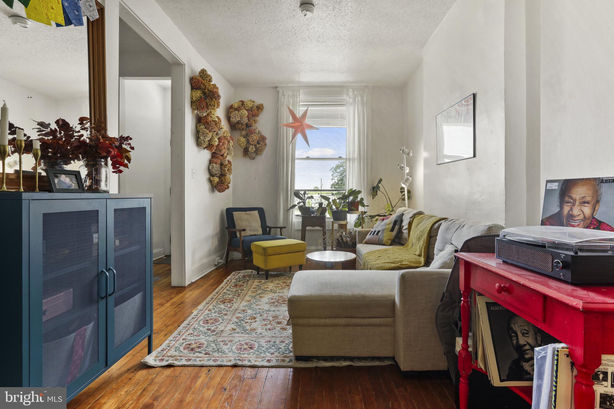 COLD SPRING NEWTOWN - Residential
