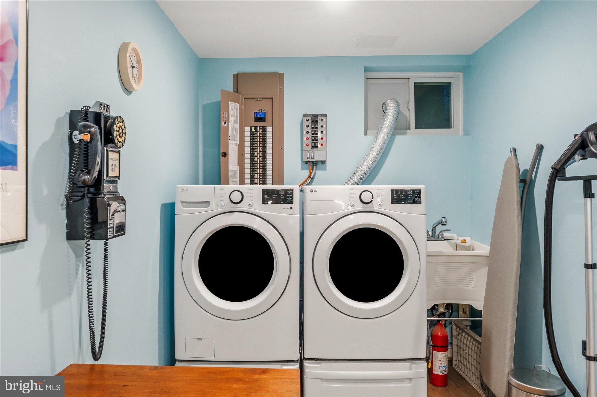 JEFFERSON PARK - Residential