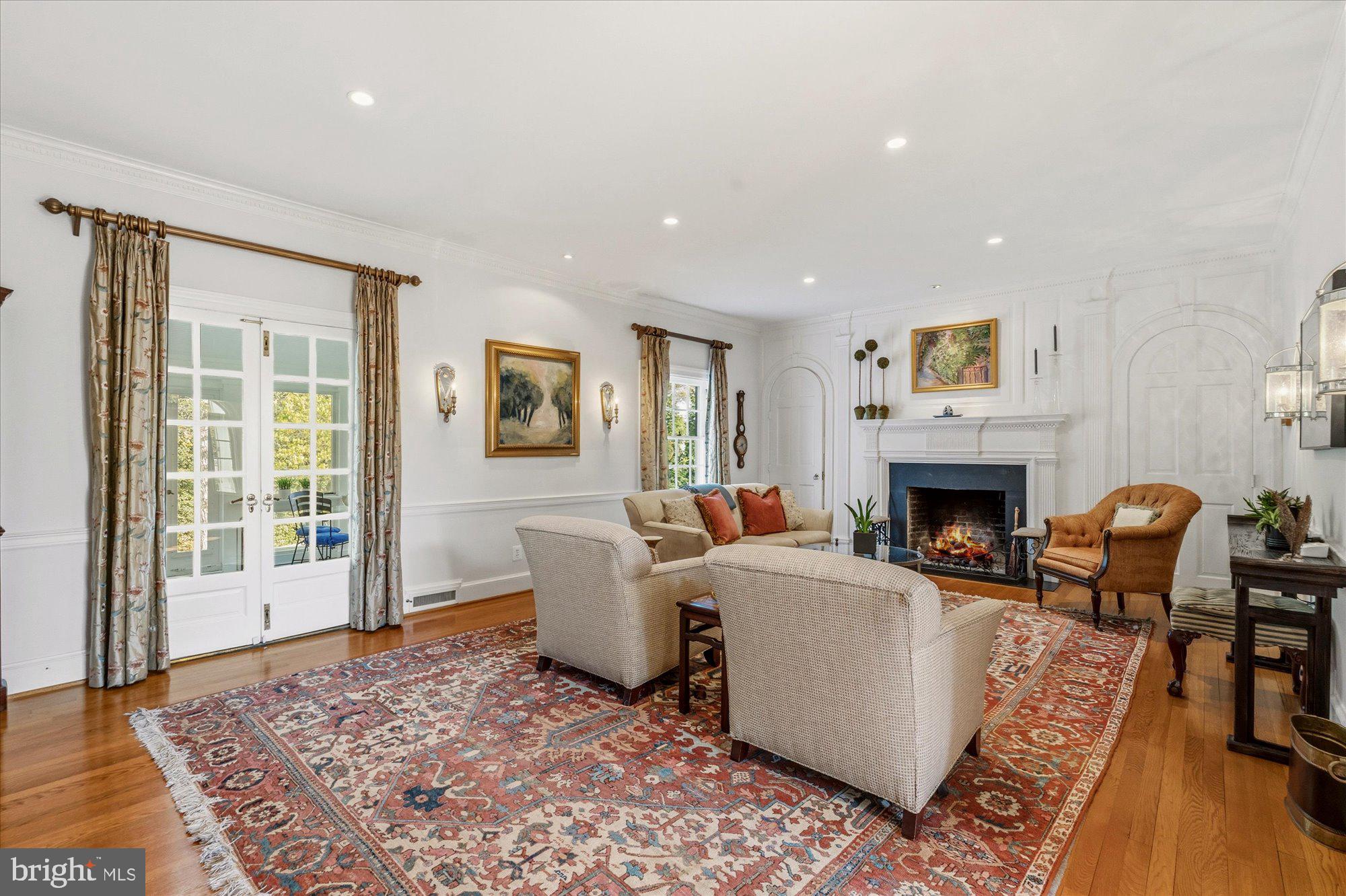 JEFFERSON PARK - Residential