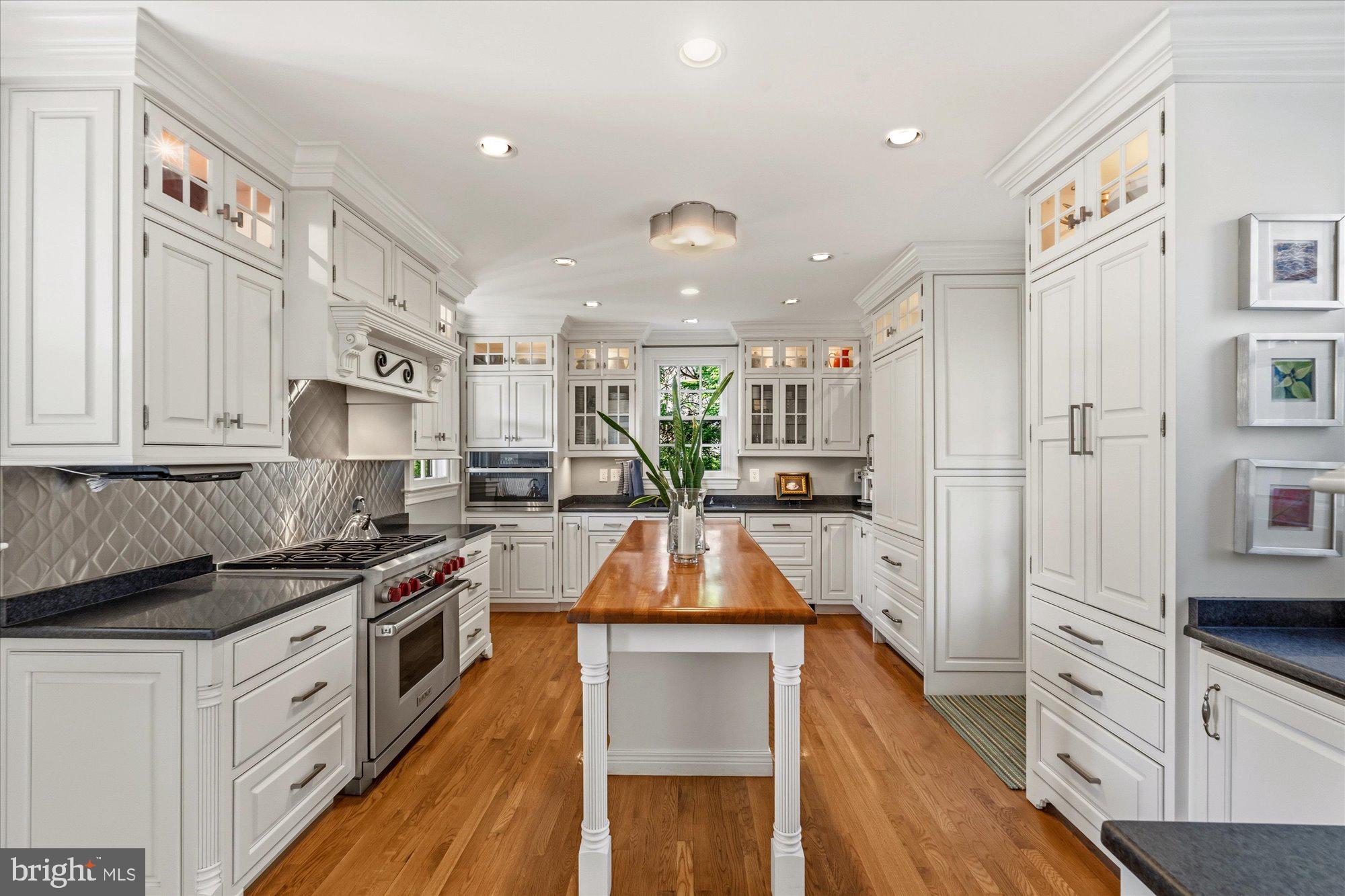 JEFFERSON PARK - Residential