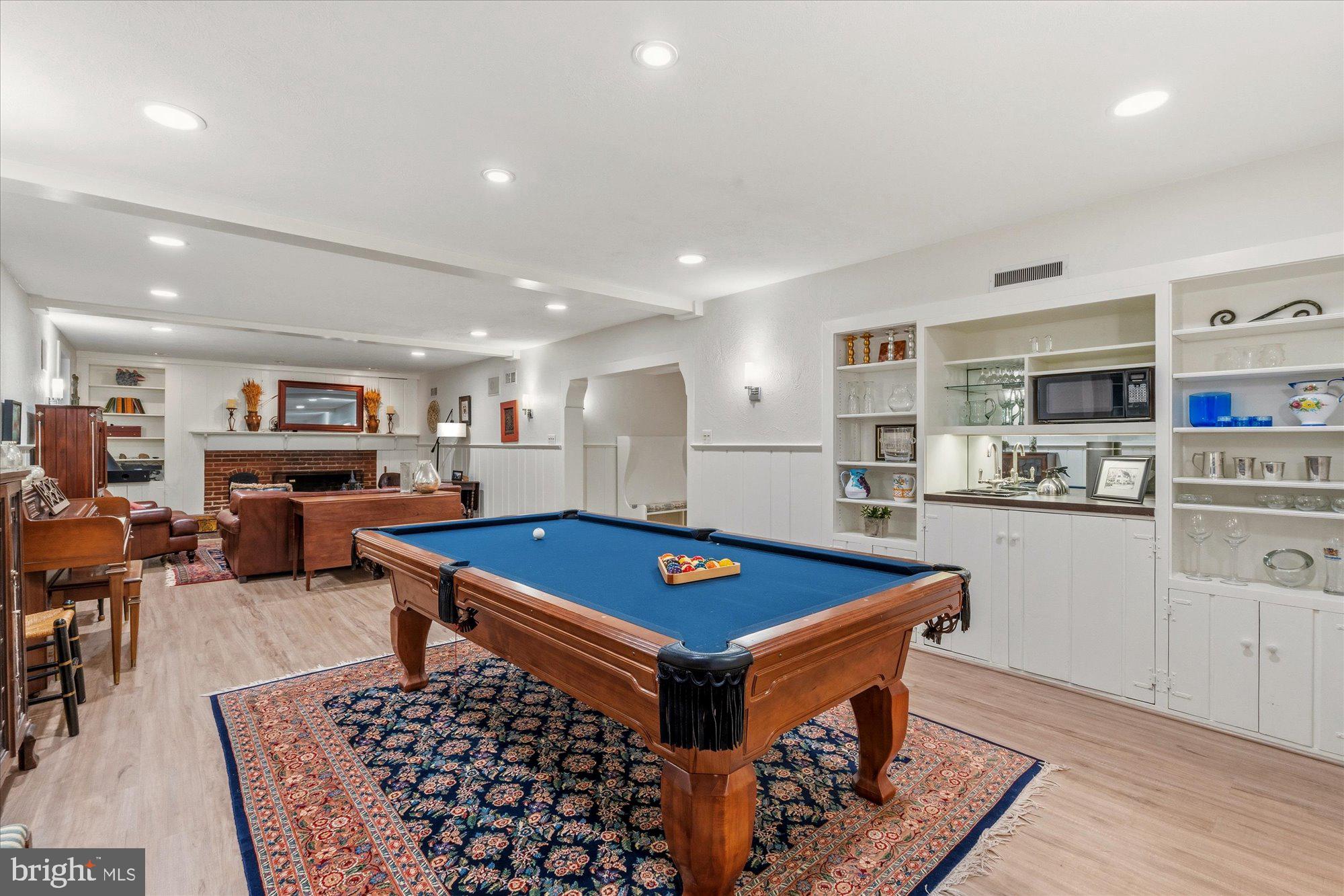 JEFFERSON PARK - Residential