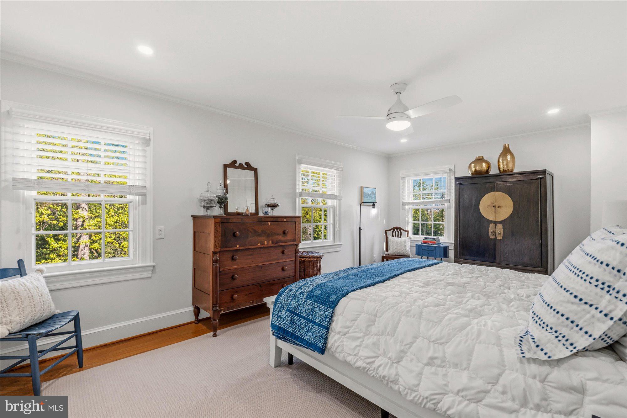 JEFFERSON PARK - Residential