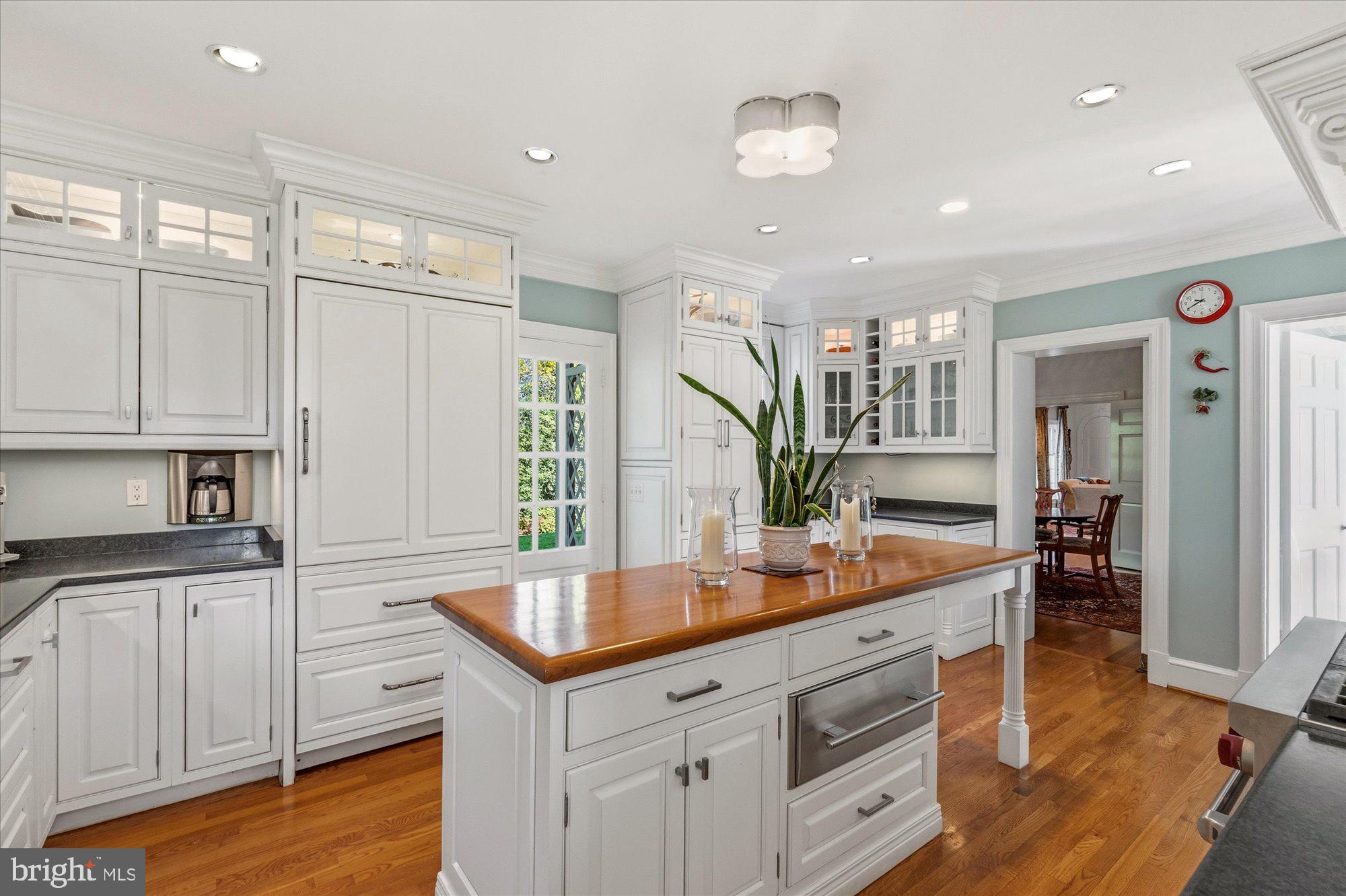 JEFFERSON PARK - Residential