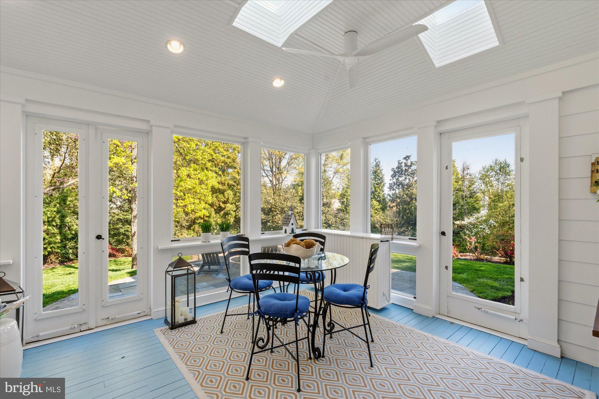 JEFFERSON PARK - Residential