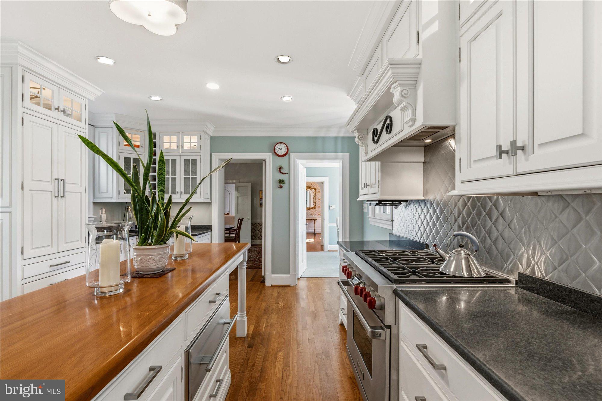 JEFFERSON PARK - Residential