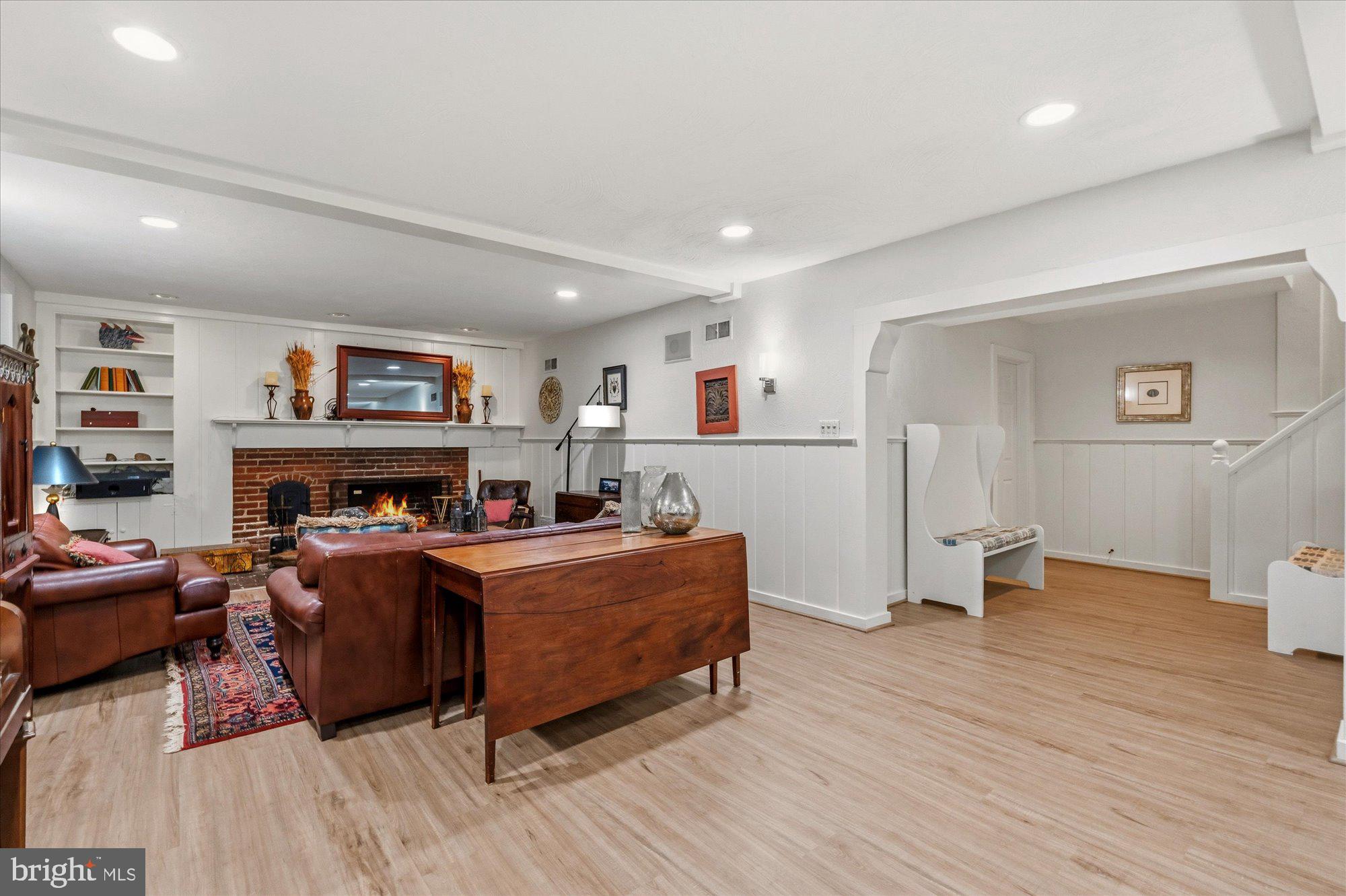 JEFFERSON PARK - Residential