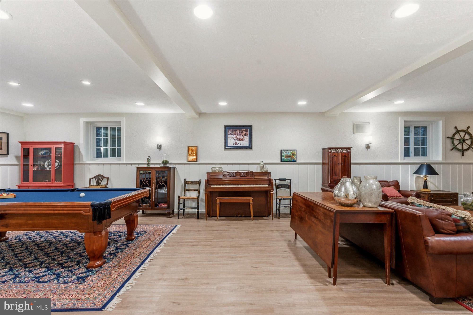 JEFFERSON PARK - Residential