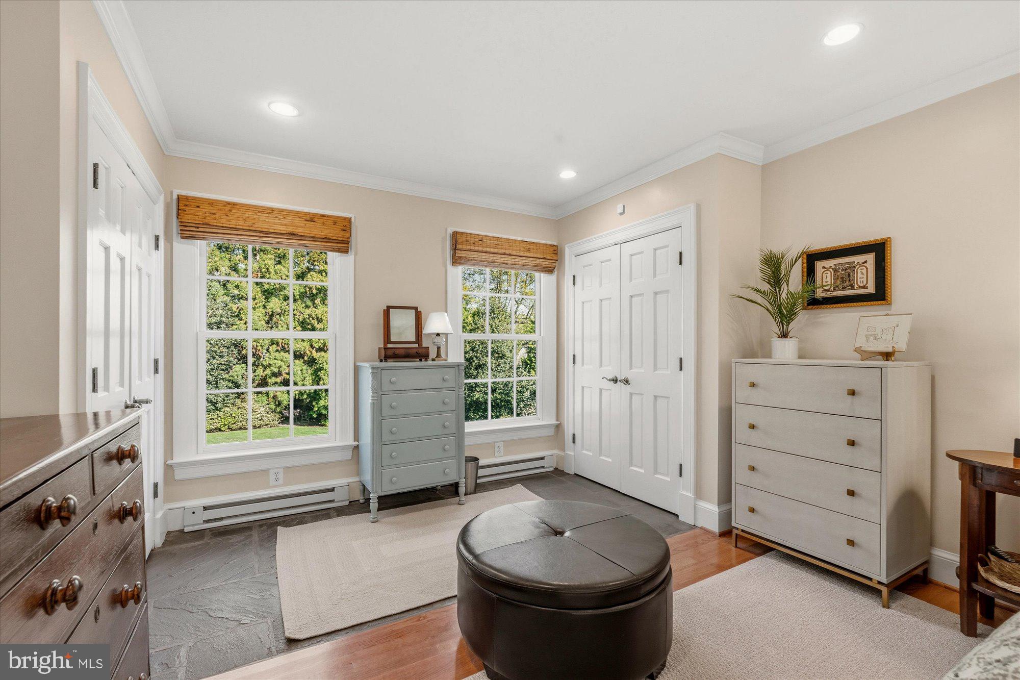 JEFFERSON PARK - Residential