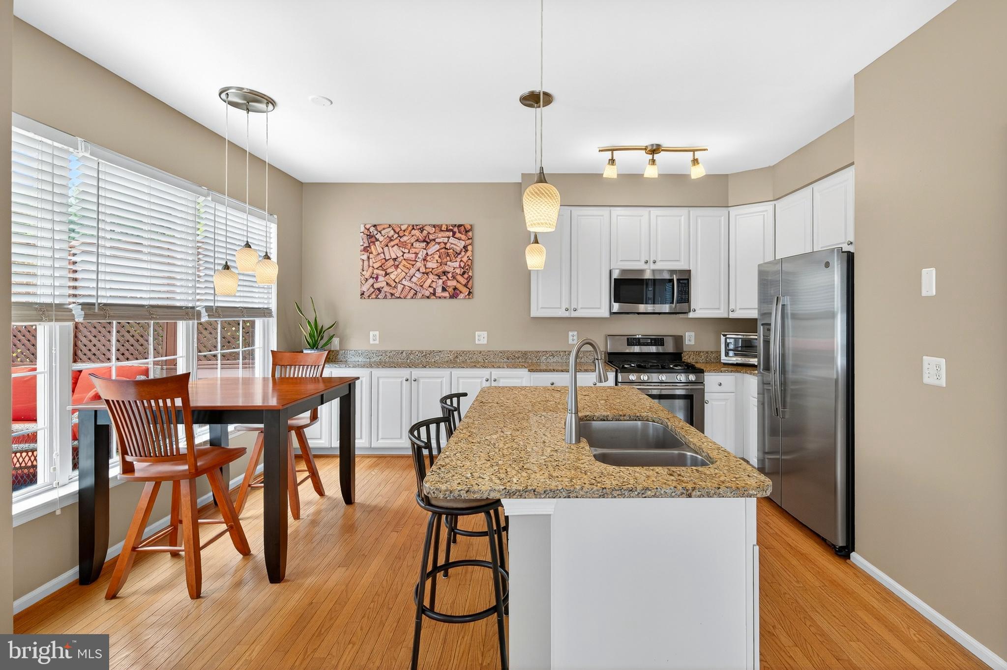 ASHBURN VILLAGE - Residential