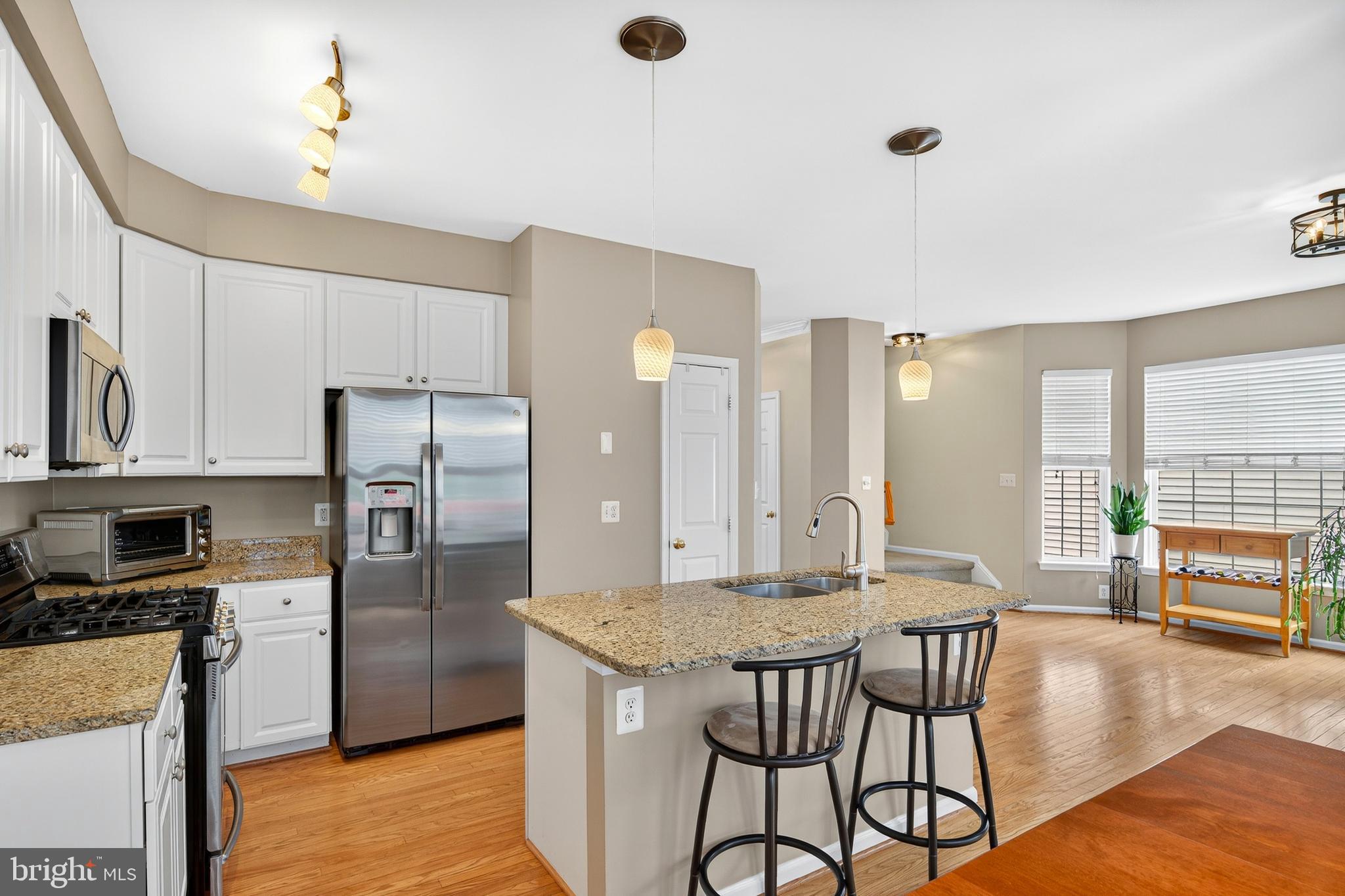 ASHBURN VILLAGE - Residential