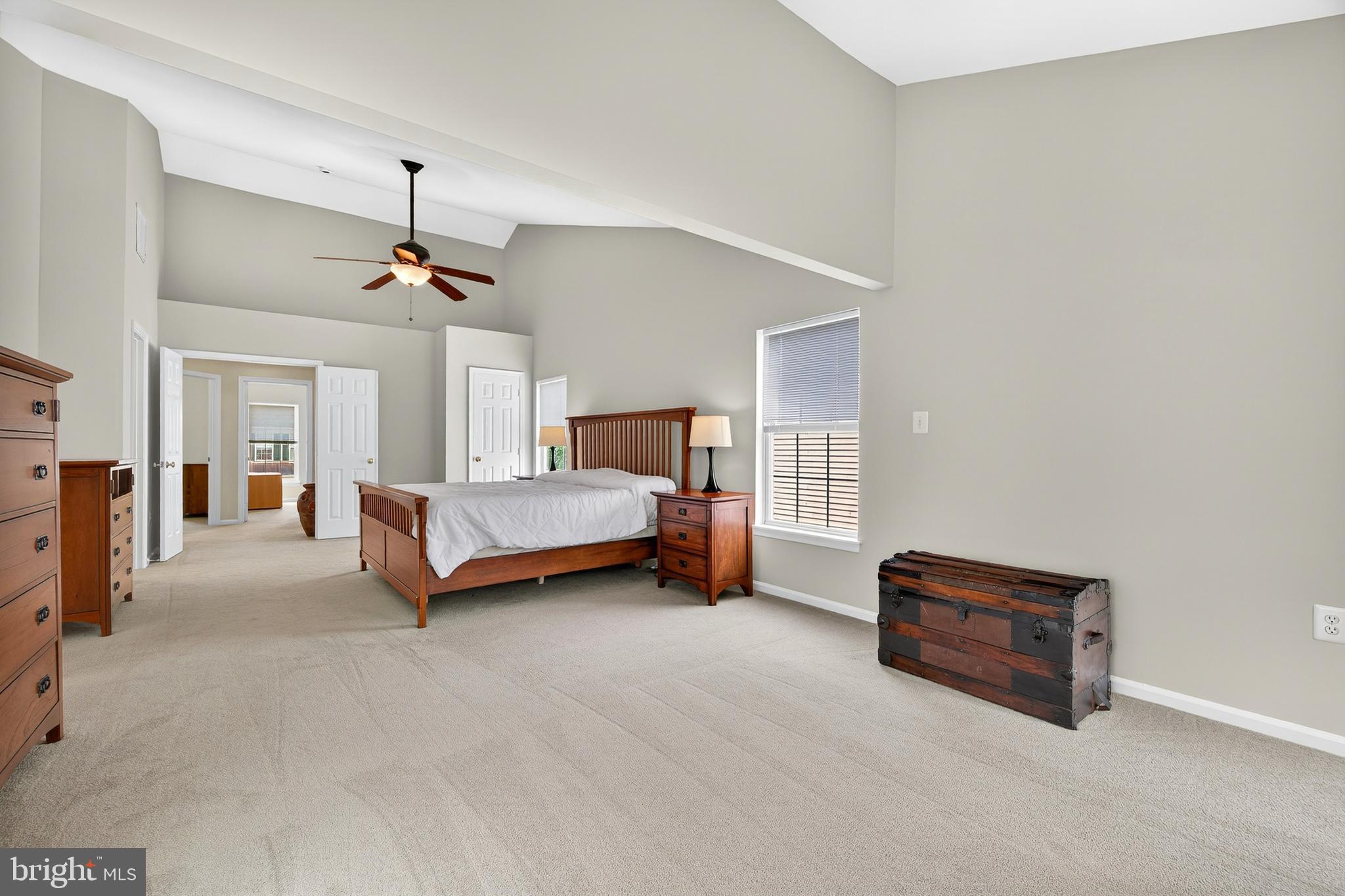 ASHBURN VILLAGE - Residential