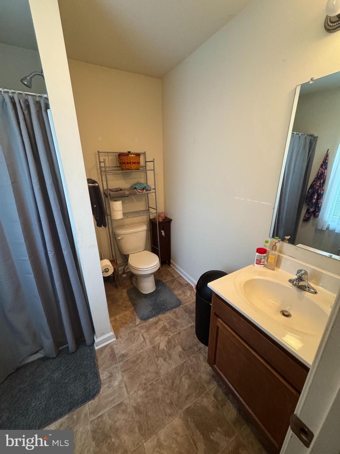 INWOOD VILLAGE - Residential