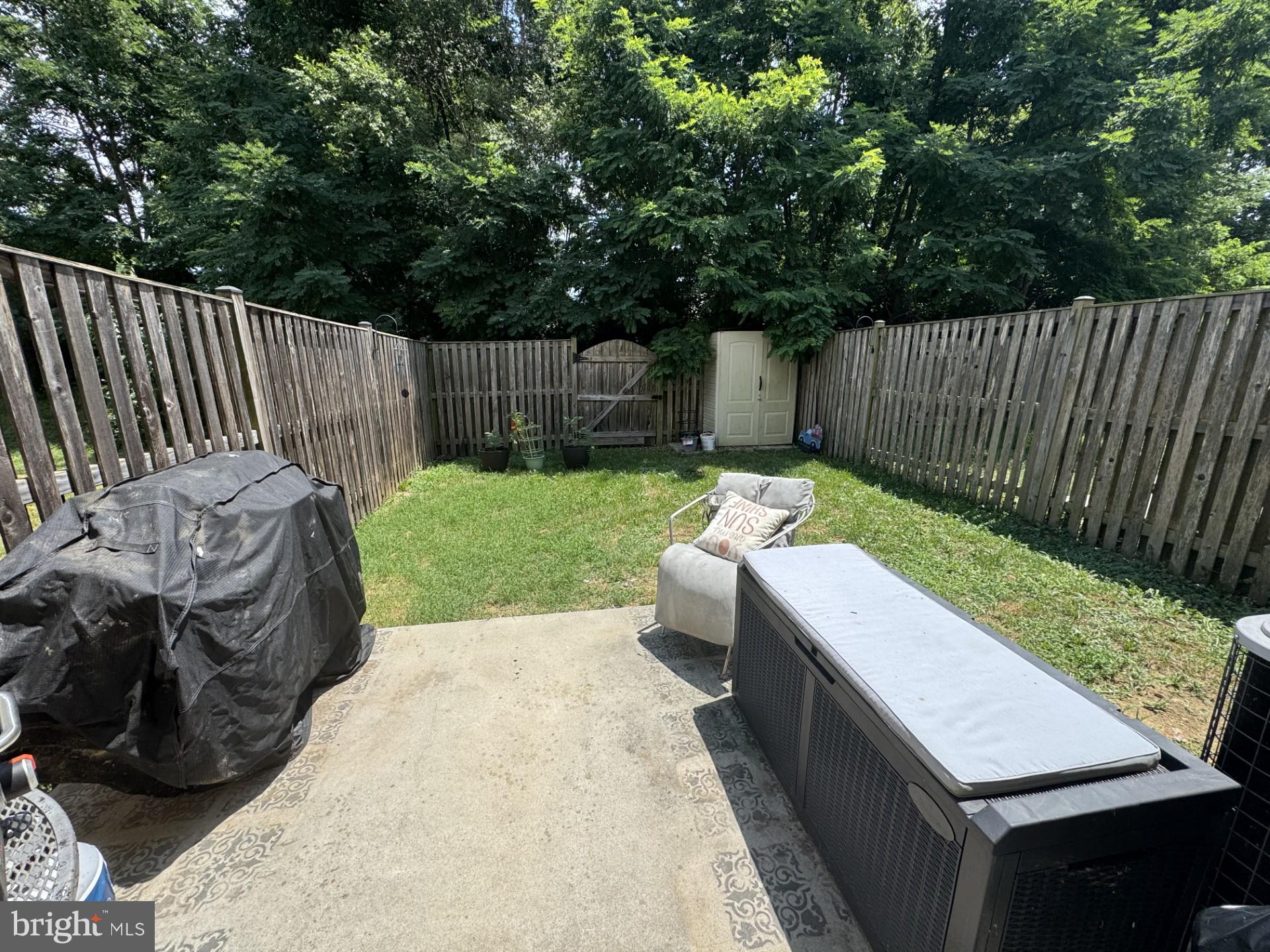 INWOOD VILLAGE - Residential