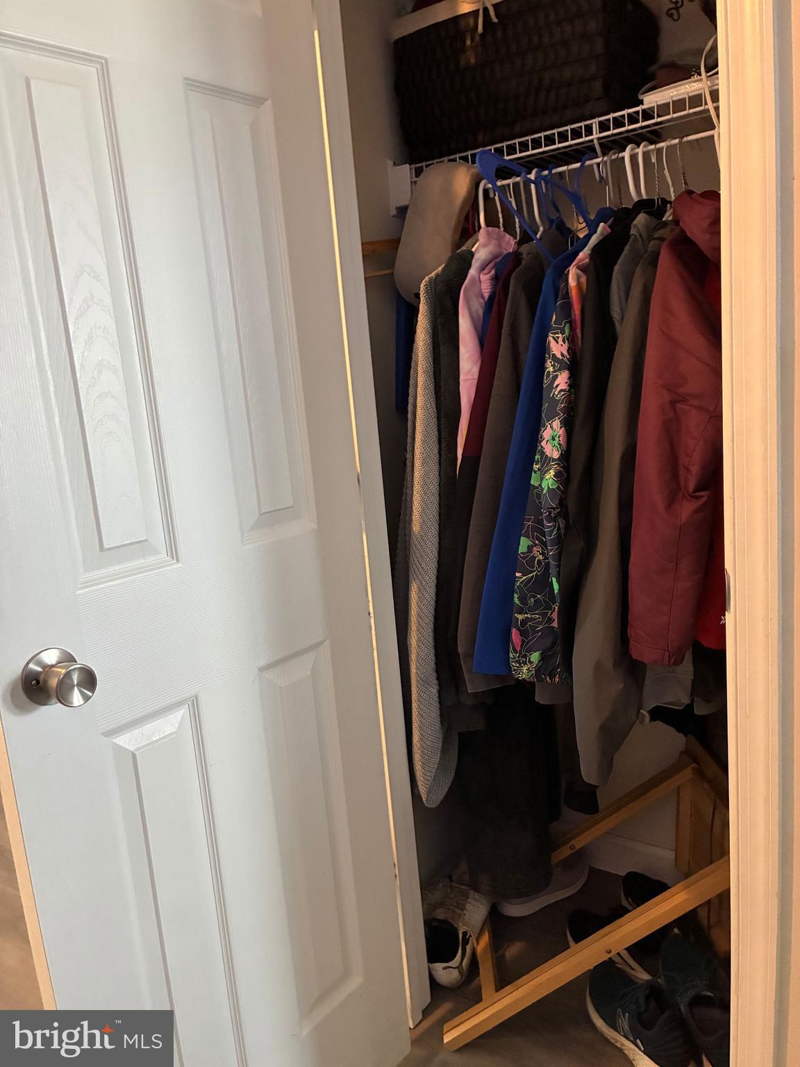 INWOOD VILLAGE - Residential