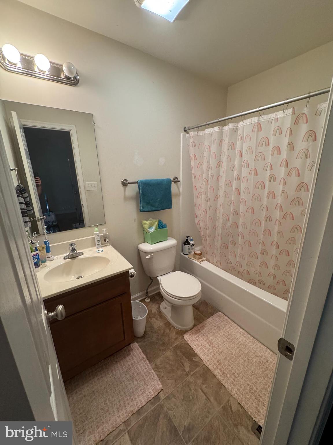 INWOOD VILLAGE - Residential