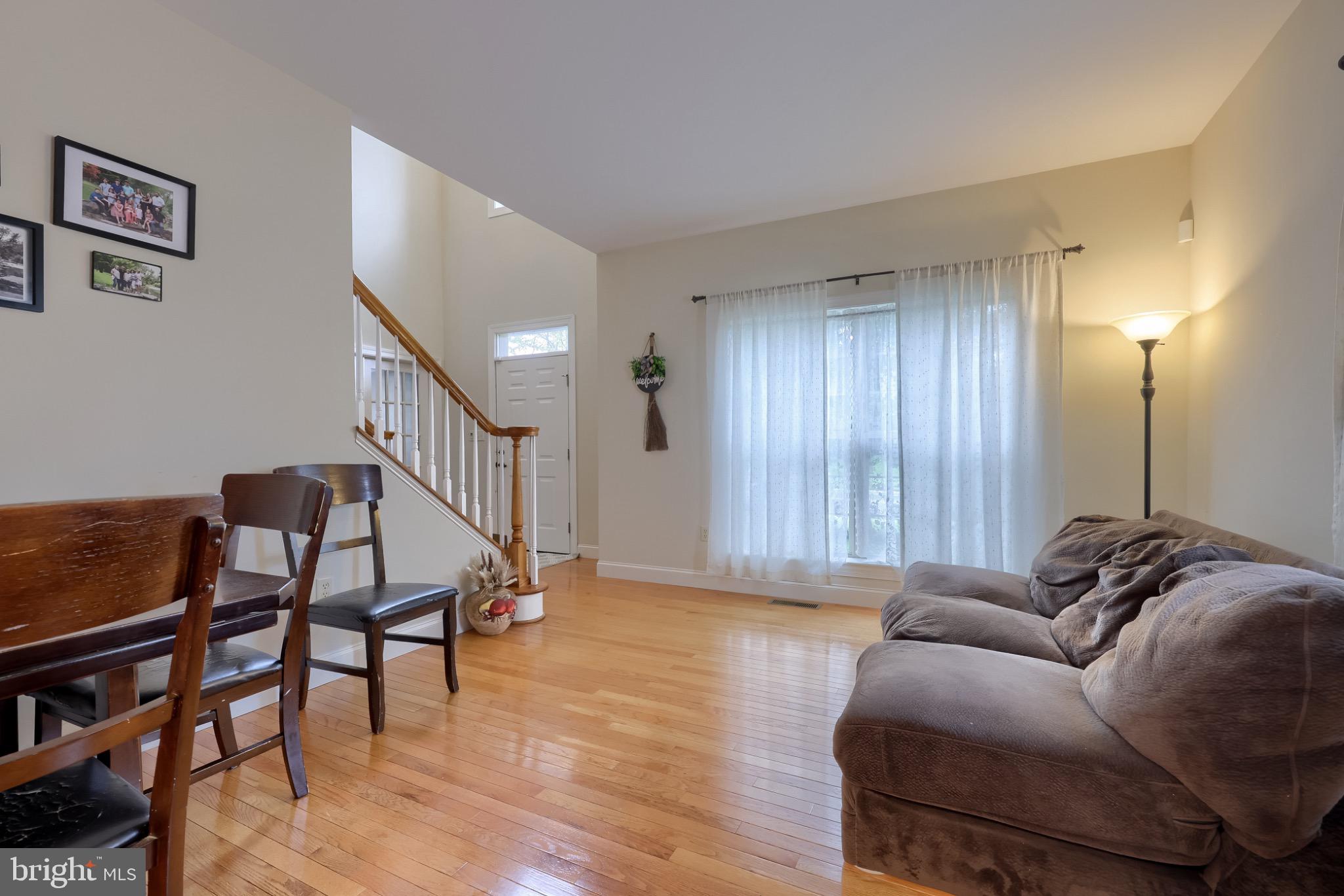 316 WILLOW DELL