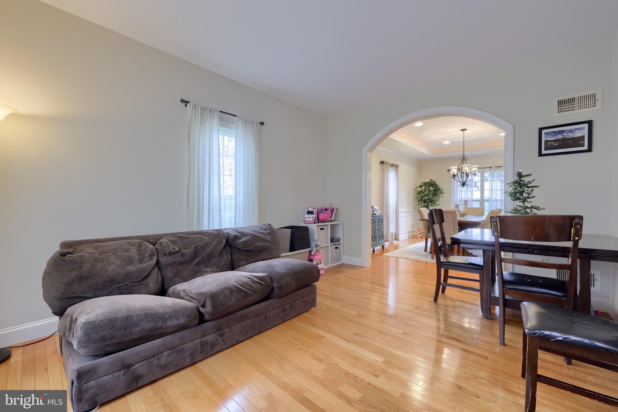 316 WILLOW DELL