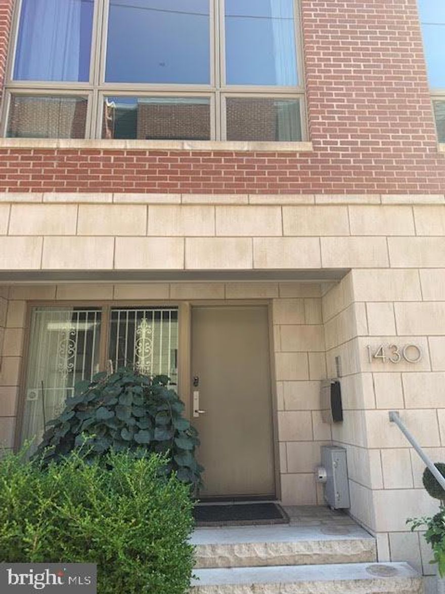 Extra wide Graduate Hospital home with two car garage, roof deck and generous room sizes throughout. Beautiful kitchen with granite countertops and custom cabinetry. The Artisan 2 is a phenomenal development with gated driveway and walking distance to Rittenhouse Square, Broad Street, the business district and dozens of incredible restaurants and attractions. Hurry, this will sell immediately!