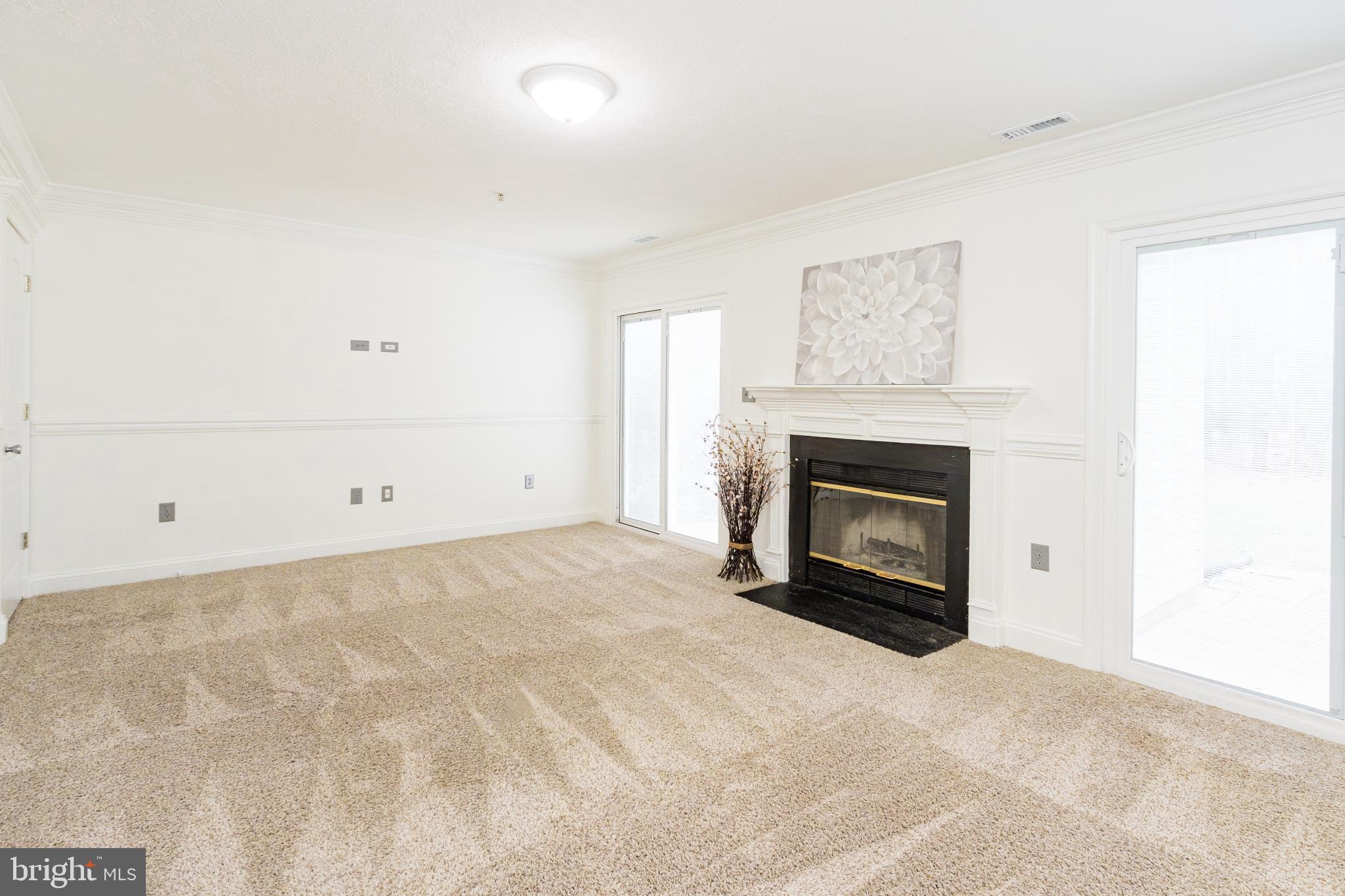 PICKETTS HARBOR - Residential