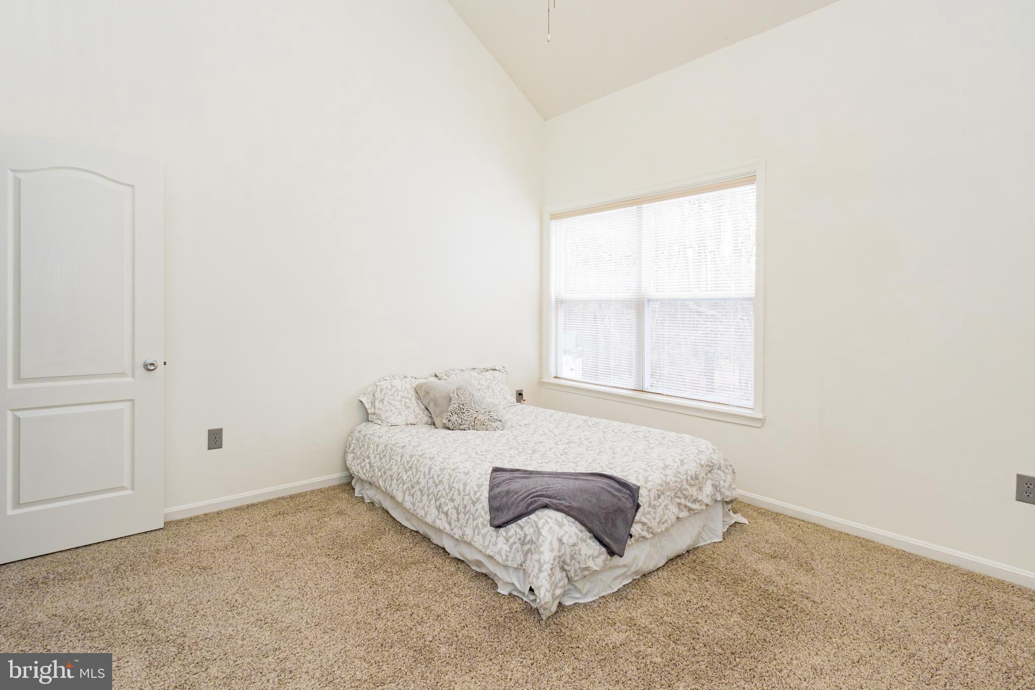 PICKETTS HARBOR - Residential