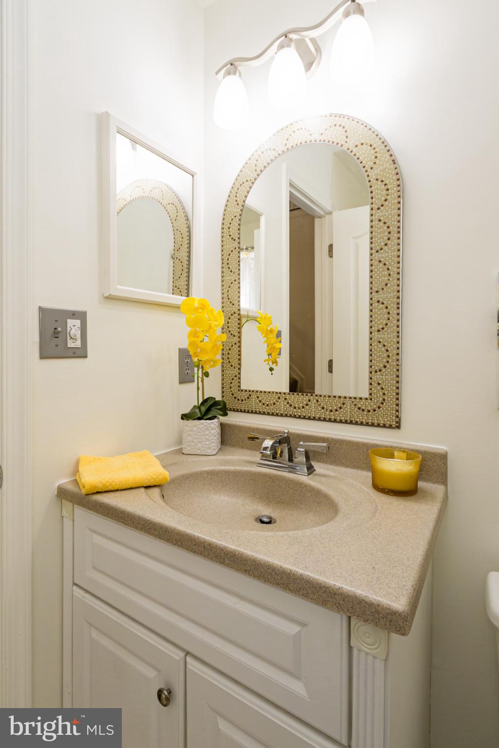 PICKETTS HARBOR - Residential