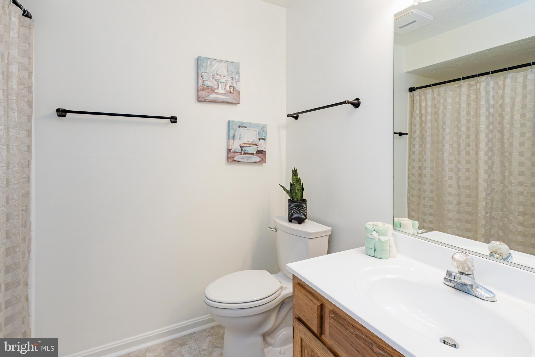 PICKETTS HARBOR - Residential