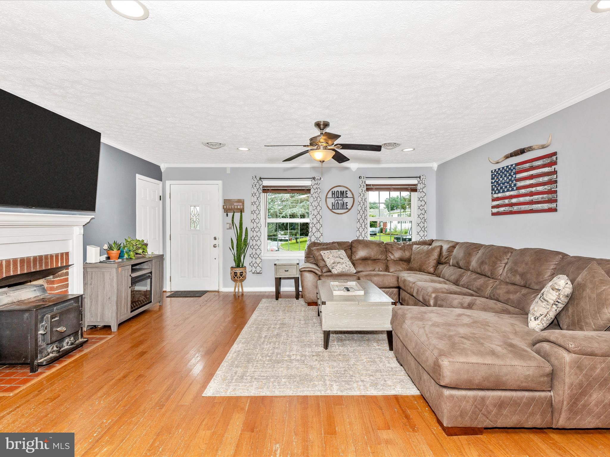 5847 MINERAL HILL ROAD