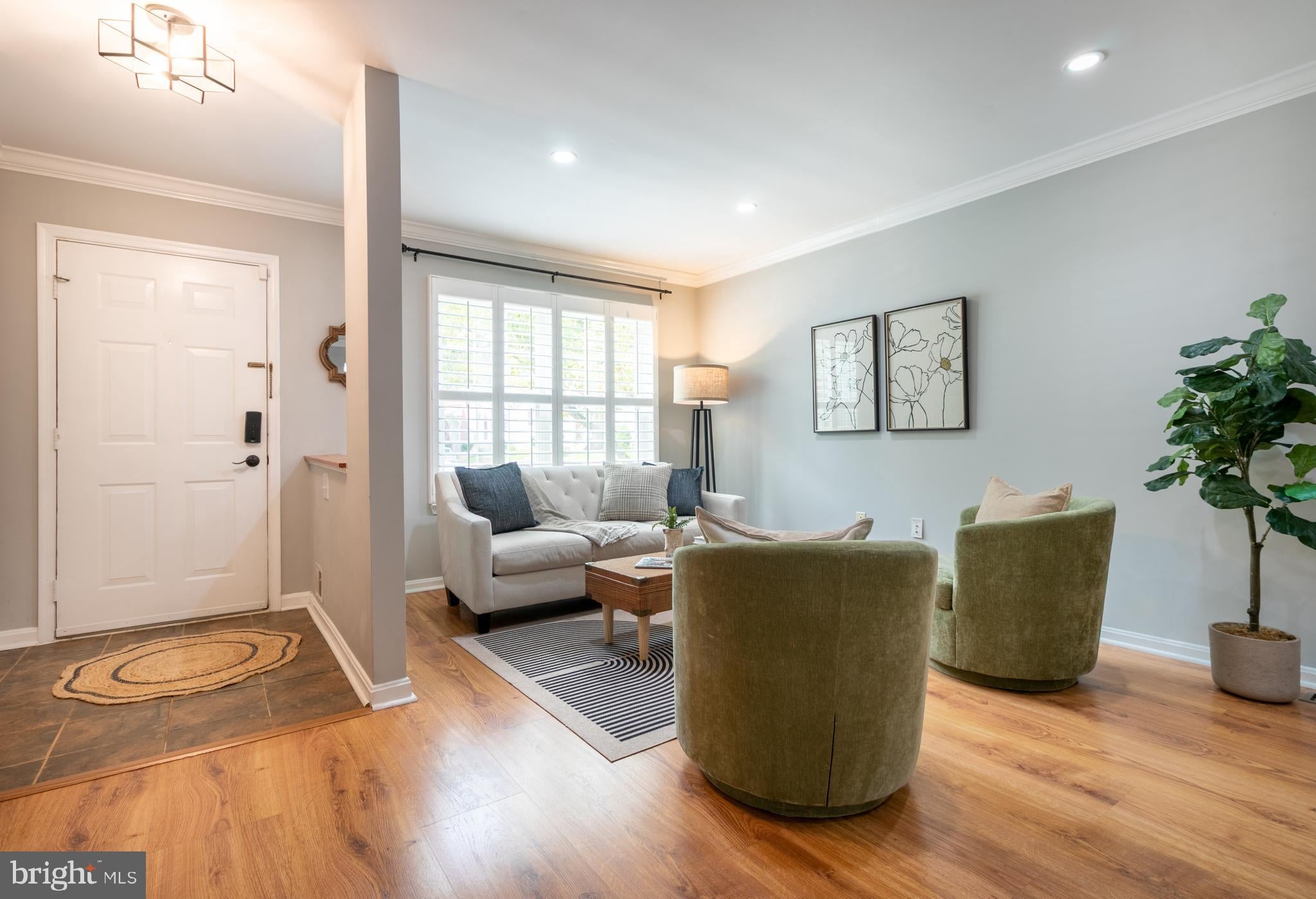 18239 FOX CHASE CIRCLE