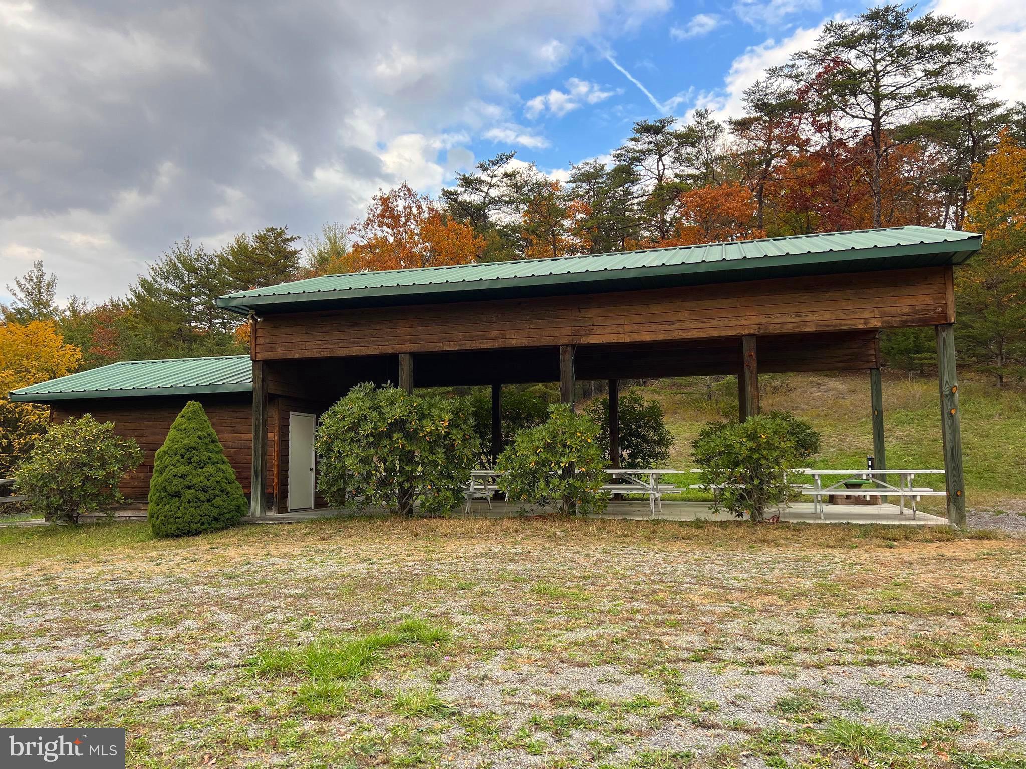 POTOMAV VALLEY OVERLOOK - Land