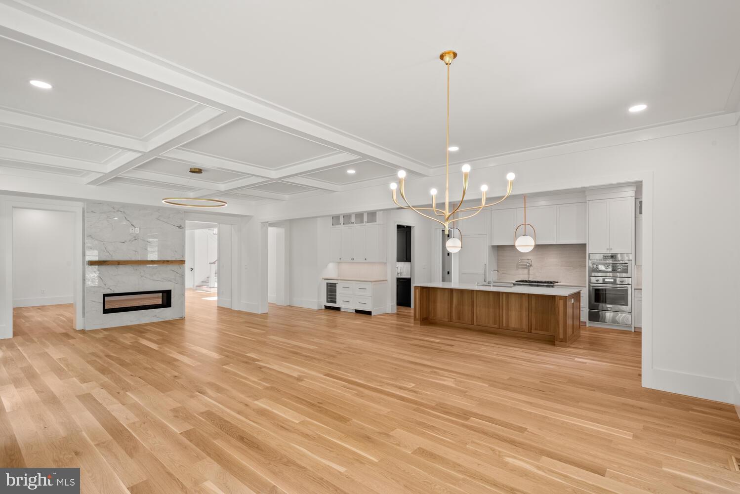 SANDRINGHAM - Residential