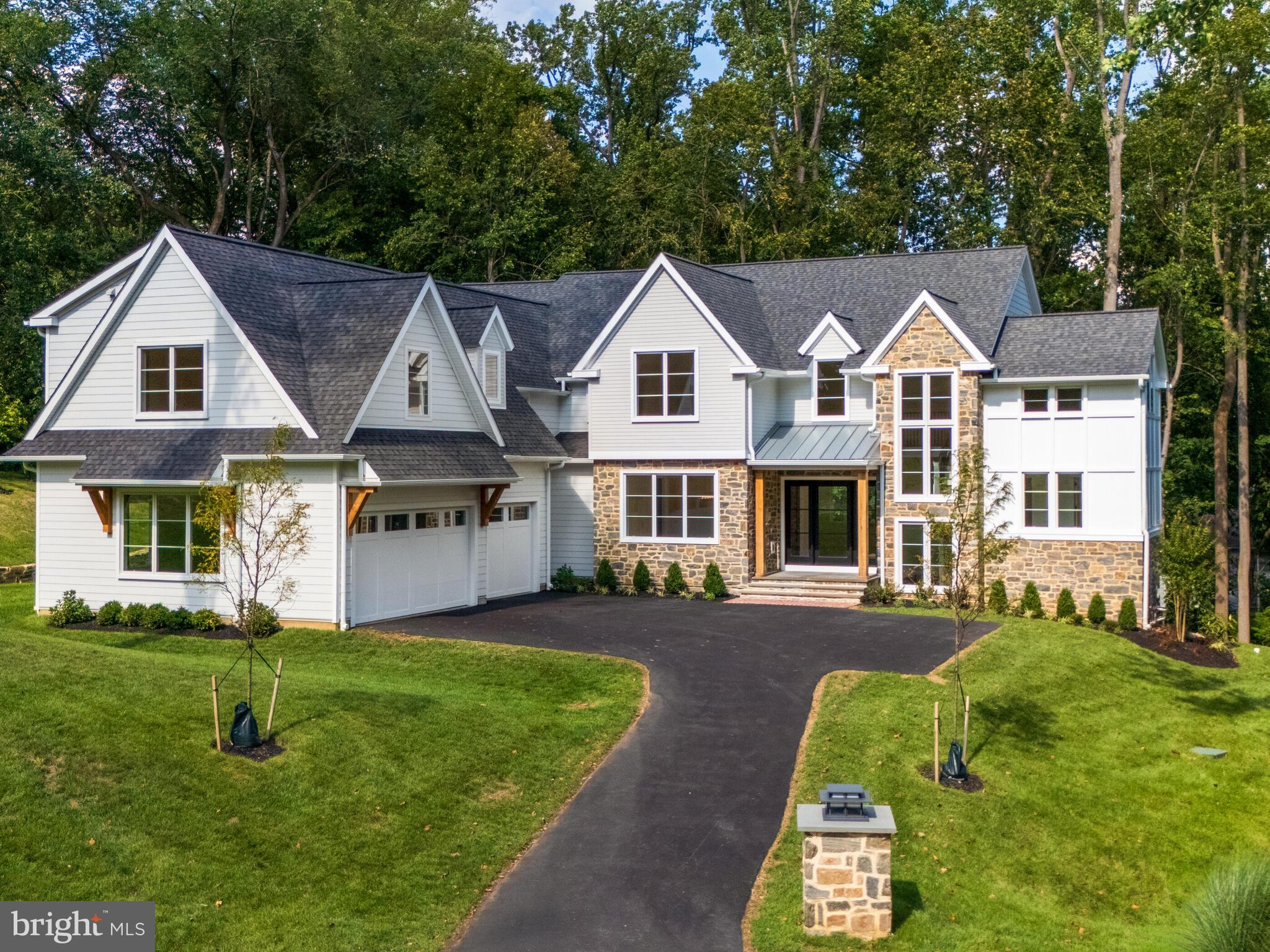 SANDRINGHAM - Residential