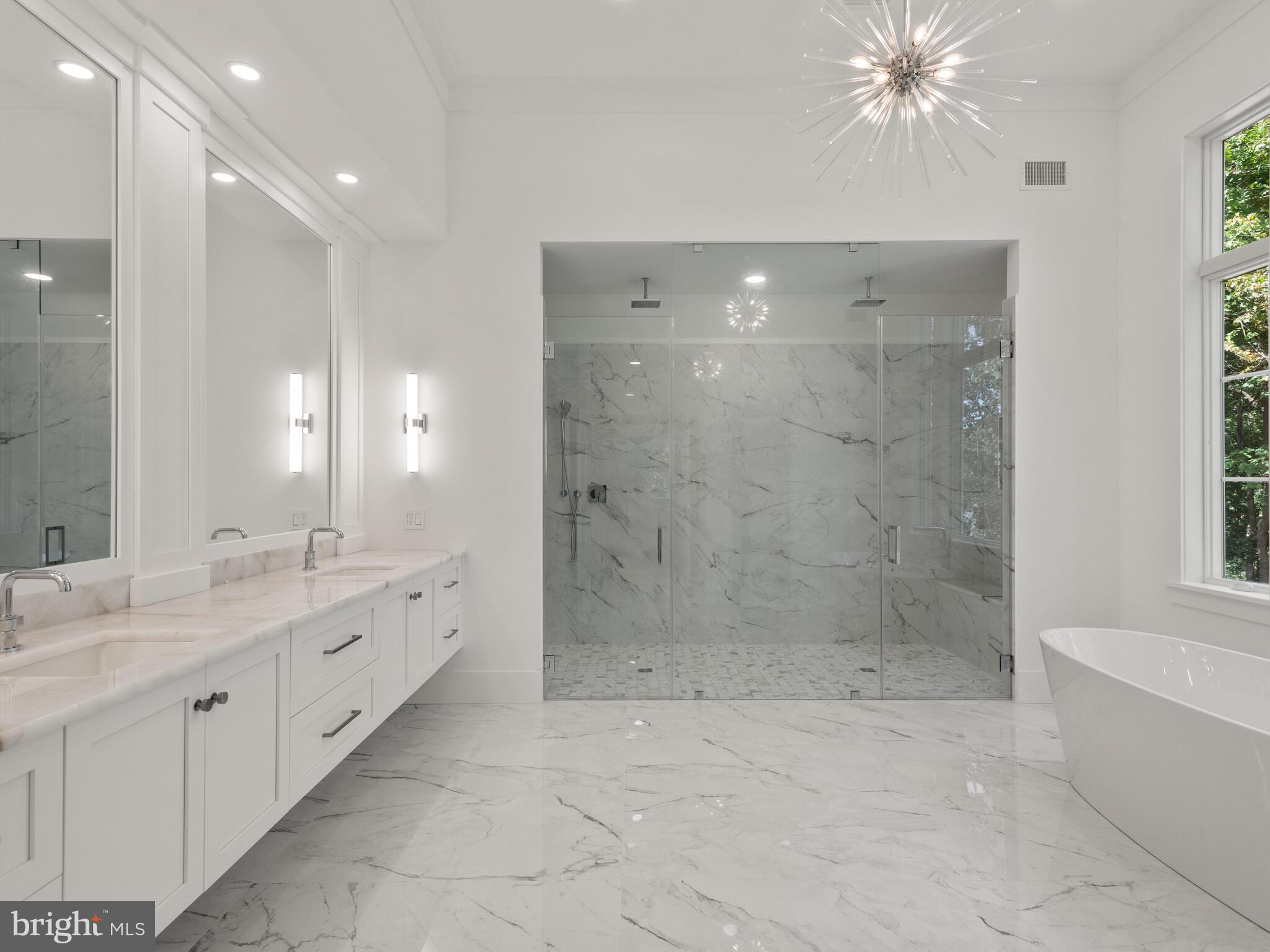 SANDRINGHAM - Residential