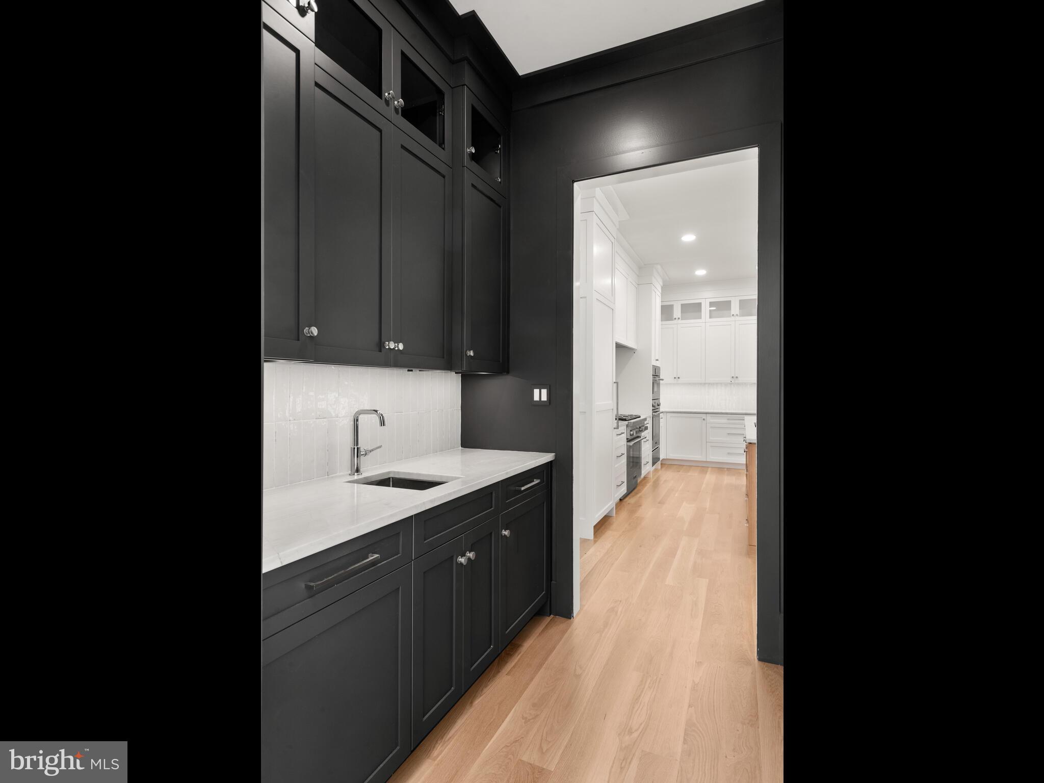 SANDRINGHAM - Residential