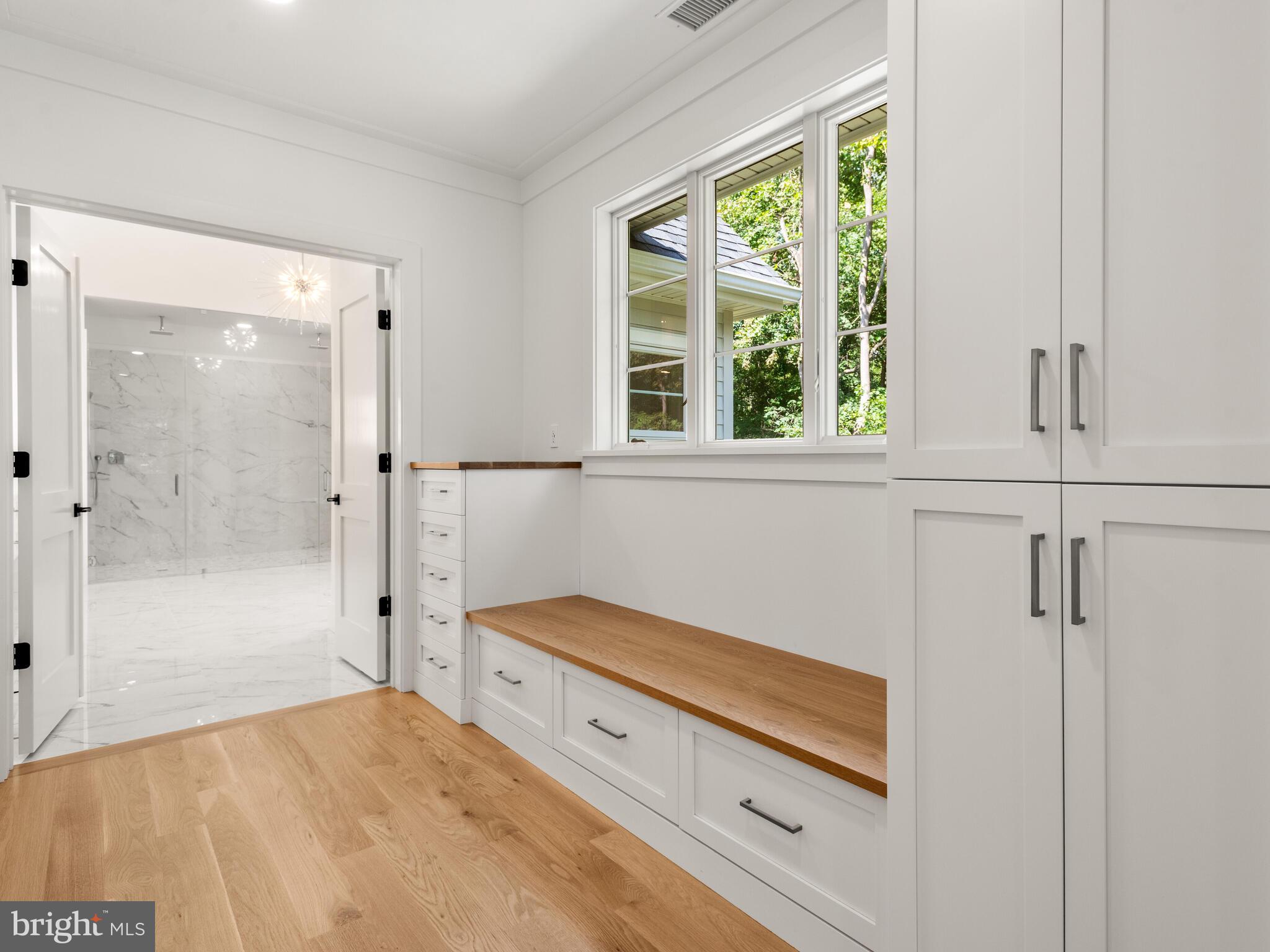 SANDRINGHAM - Residential