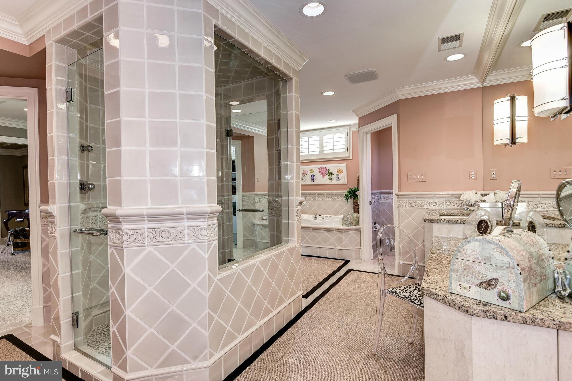 HISTORIC DISTRICT - Residential