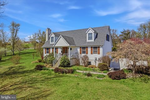 173 RIDGEVIEW DRIVE BERKELEY SPRINGS WV 25411