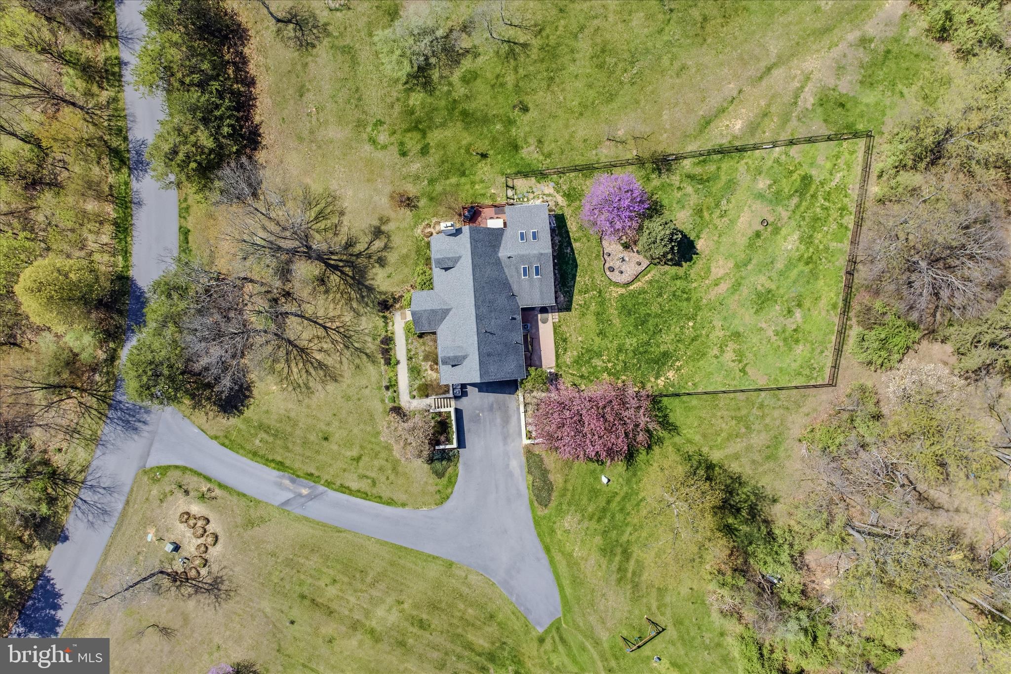 RIDGE VIEW SUBD - Residential