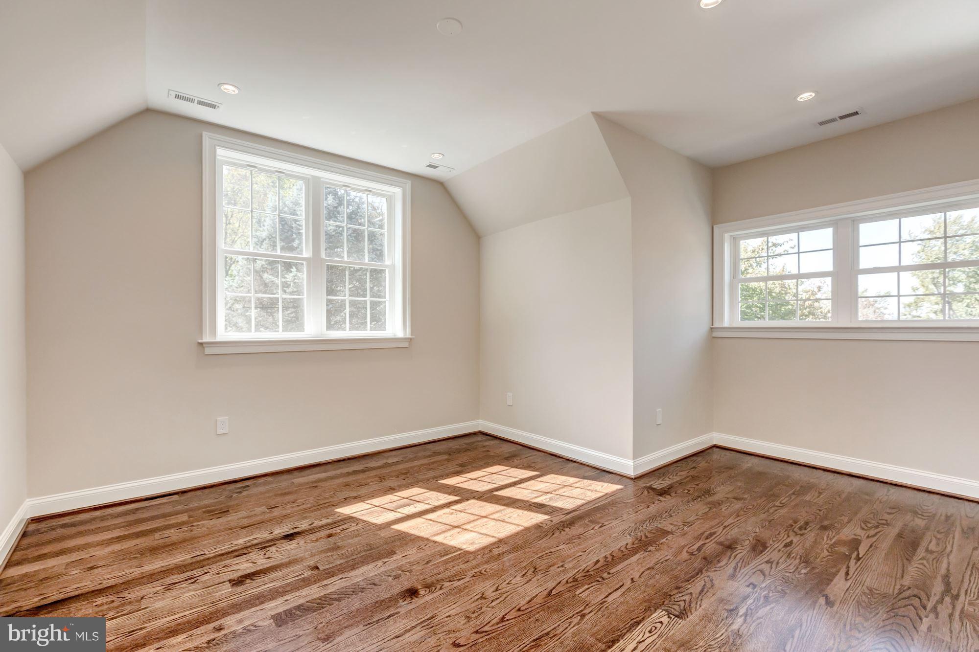 CHESTERFIELD - Residential