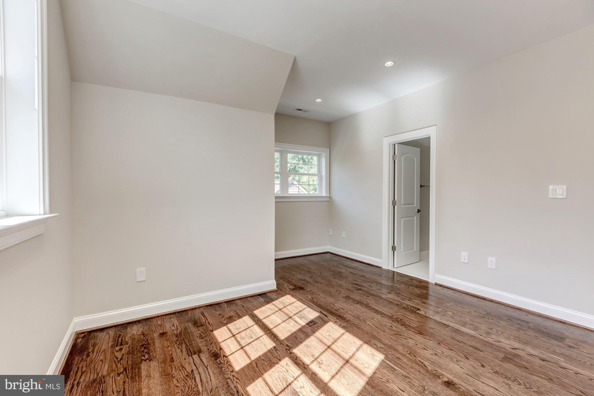 CHESTERFIELD - Residential