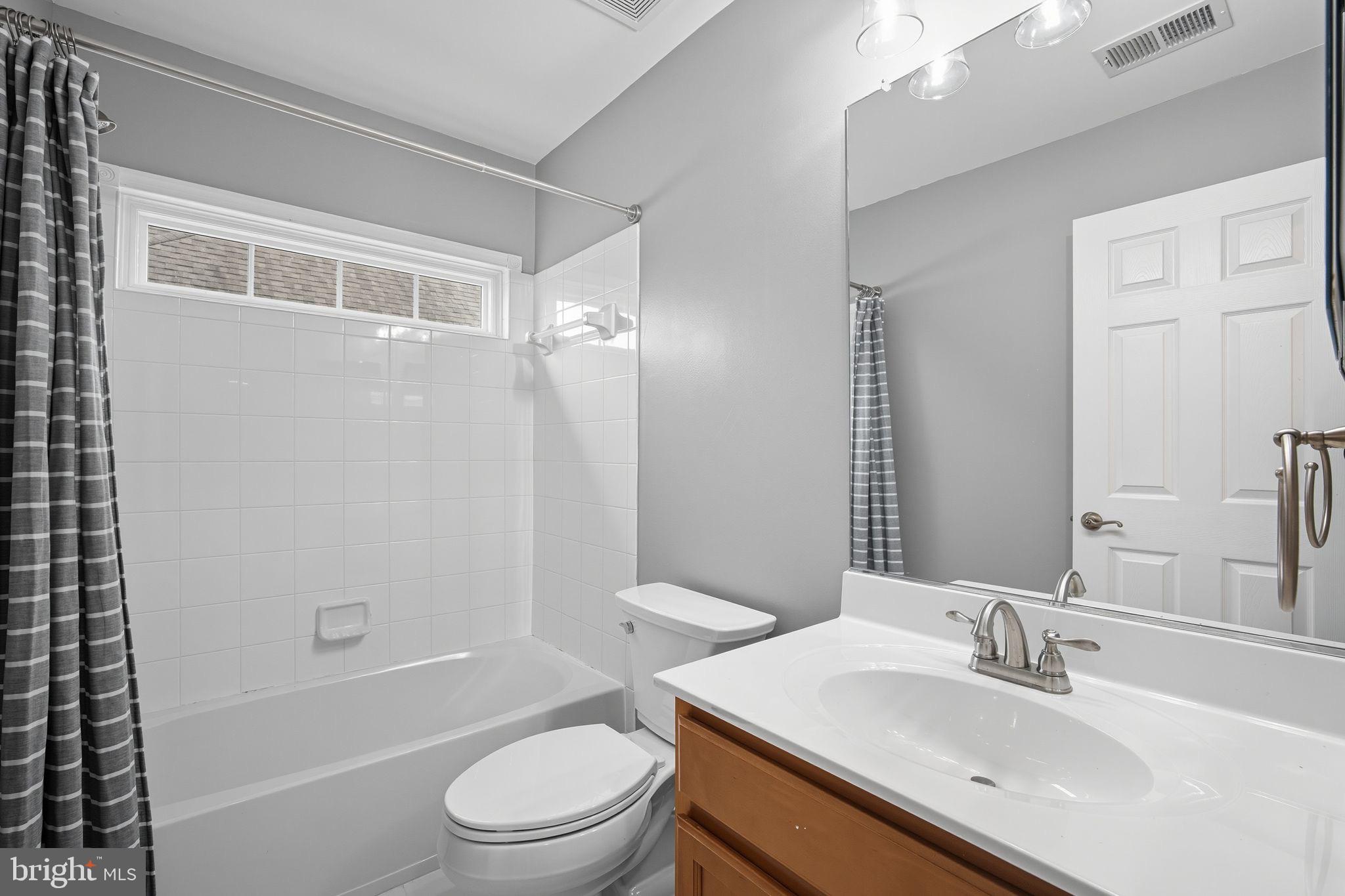 LINTON CREST - Residential