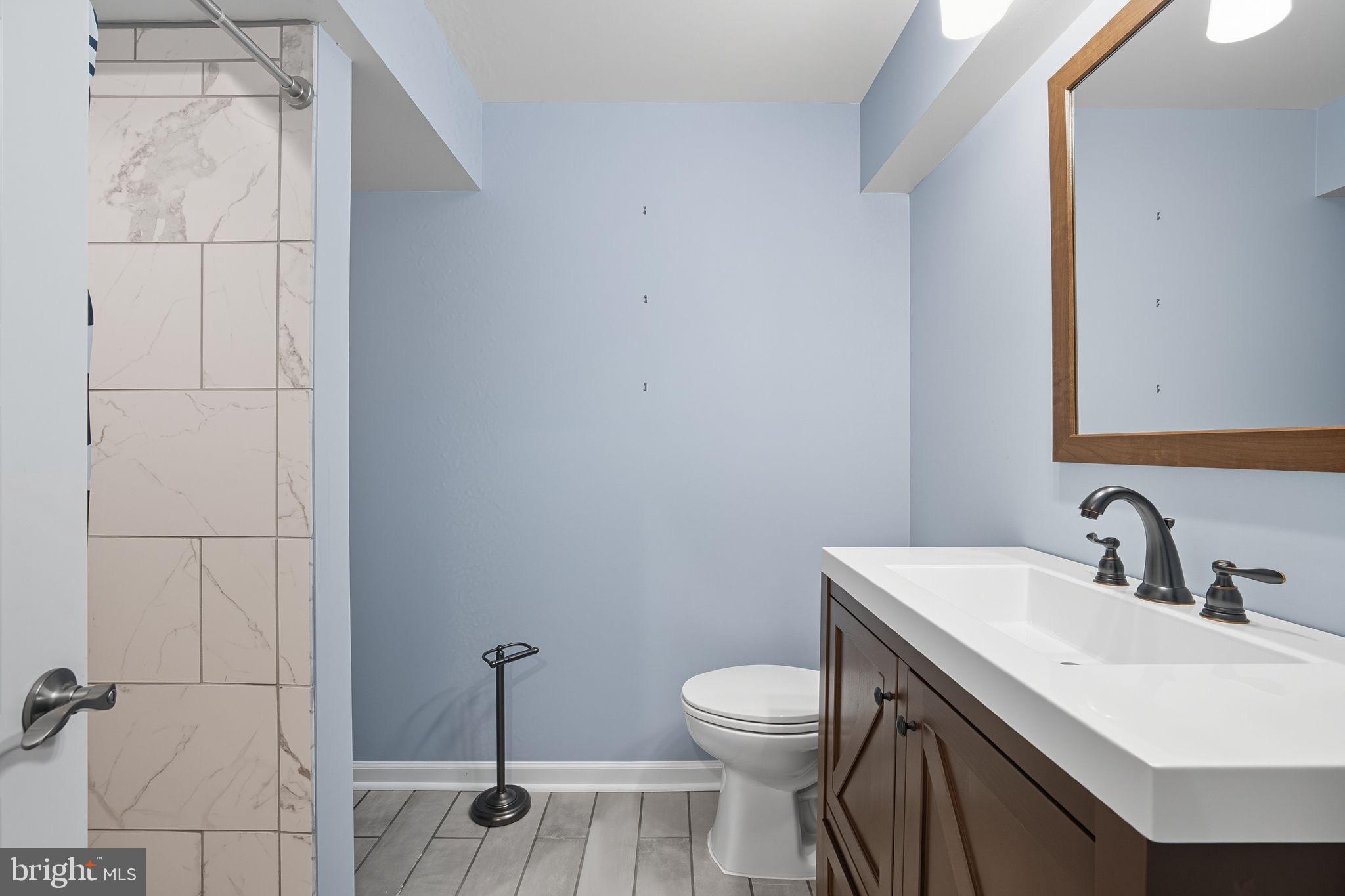 LINTON CREST - Residential