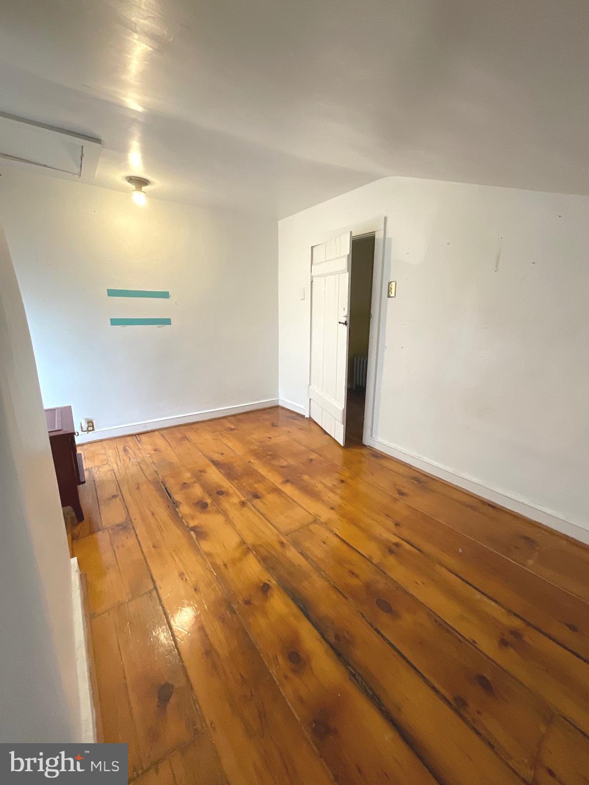 MANAYUNK - Residential Lease
