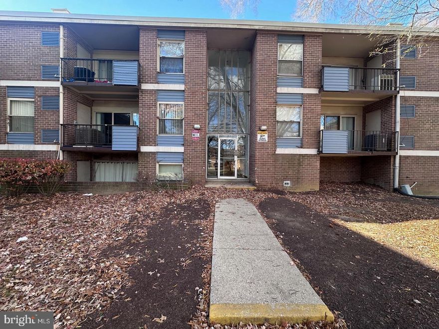 Investor alert! Spacious 1-bedroom condo in Marlow Towers awaits your finishing touch. Enjoy an open living/dining area, private balcony, and oversized walk-in closet. Condo fee covers gas, water, trash, parking, and the community pool, keeping monthly costs predictable. Less than 2 miles to Suitland & Naylor Road Metro stations and minutes to I-495, DC, National Harbor, and Joint Base Andrews. Sold **AS-IS**; cash, conventional, or renovation financing only (complex is **not FHA-approved**). Unlock the value and make it shine!