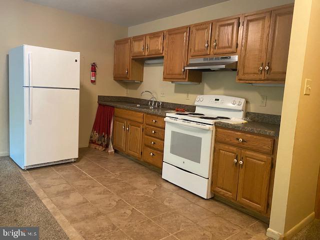 BERKELEY SPRINGS CORPORATION - Residential Lease