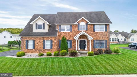 Photo of 104 Delilah Drive, BEAR, DE 19701 (MLS # DENC2090176)