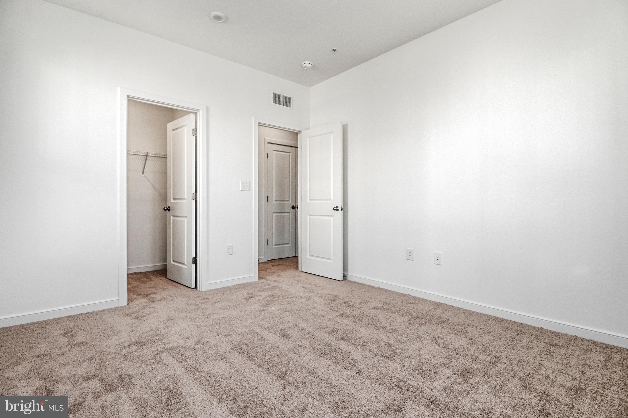 REGAL CHASE - Residential Lease