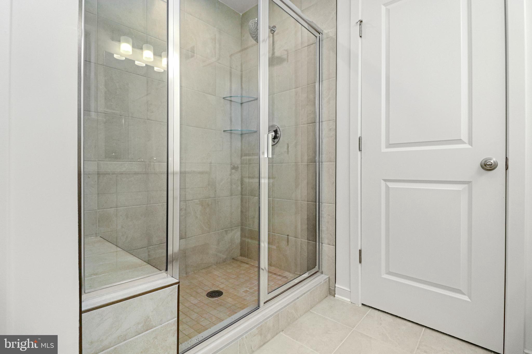 REGAL CHASE - Residential Lease