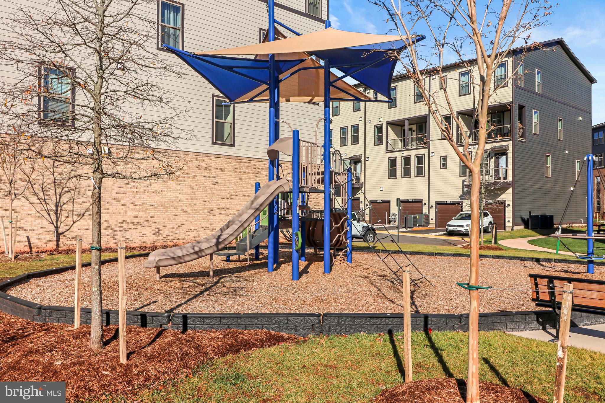 REGAL CHASE - Residential Lease