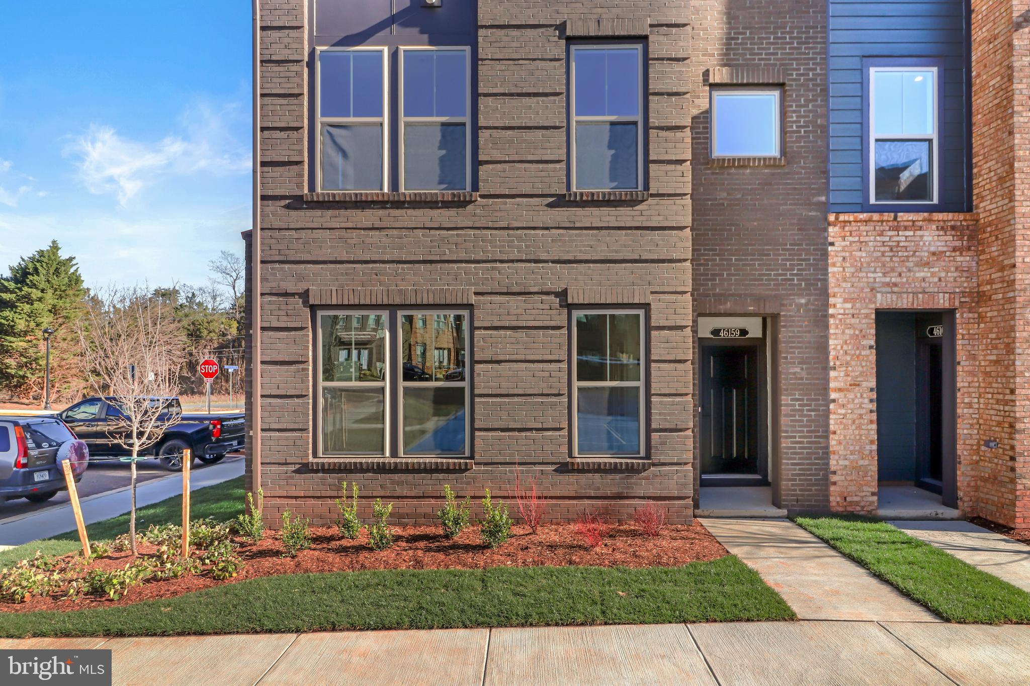 REGAL CHASE - Residential Lease